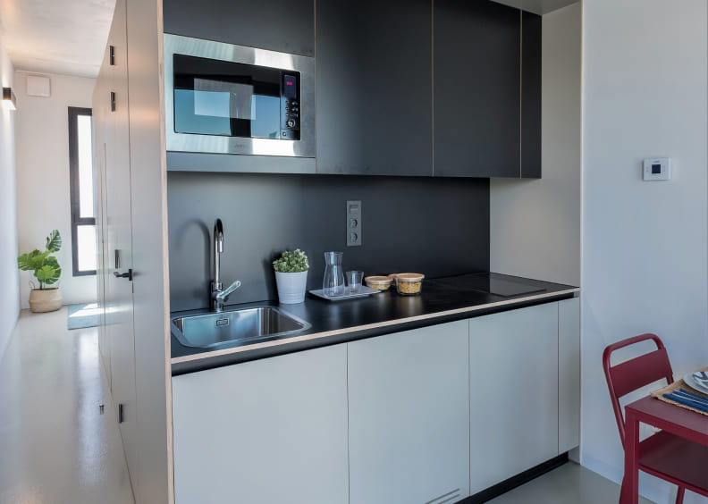 Individual Basic Studio